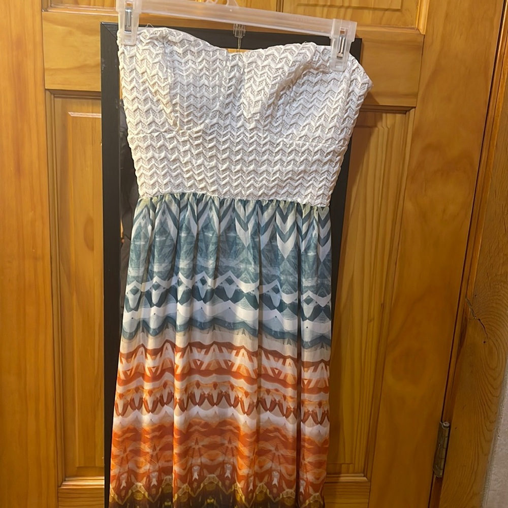 Strapless dress